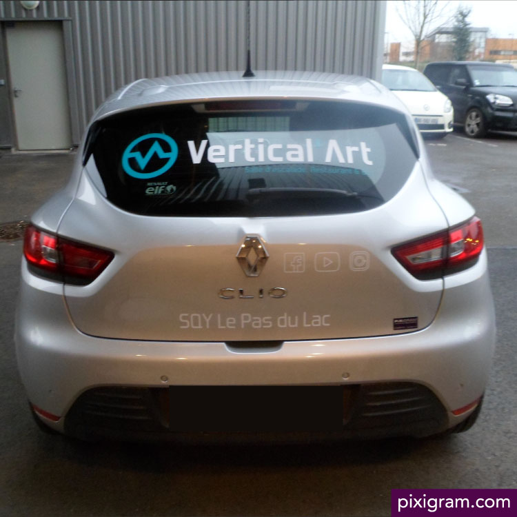 Personnaliser La Vitre Arriere De Votre Voiture