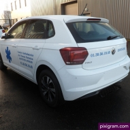 Lettrage adhésif ambulance volkswagen polo